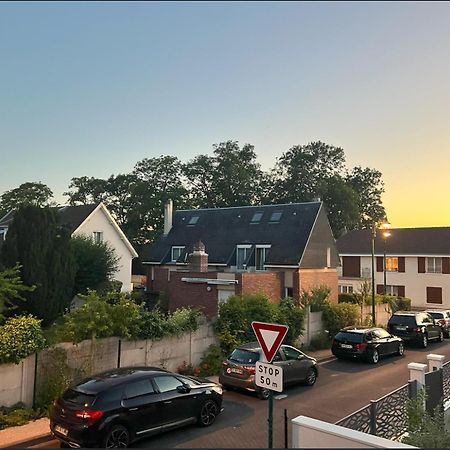 Belle Maison Avec Jardin ! Bezannes-les-Reims Exterior foto